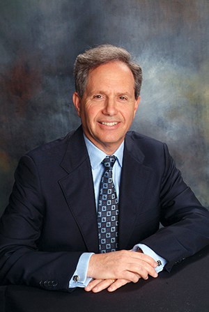 Robert B. Issenman, président et chef de la Direction de LAR Inc.