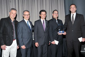 Gagnants platine catégorie B : Bernard Fillion, Luc Samson, Martin Taillandier, IA-VAG; Maxime Larouche et Claude Barbeau, Duchesne Auto