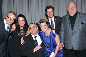 Gagnants platine catégorie C : Luc Samson, IA-VAG; Mélanie Grenier, Horizon Propulsion; Jasmin Gallichan et Mélanie Fortin, Amos Toyota; Martin Taillandier et Richard Sills, IA-VAG