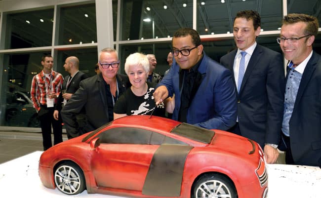 À l’occasion de l’inauguration d’Audi Niquet : Jean Niquet, directeur, Développement des affaires ; Silvy Niquet, présidente du Groupe Niquet ; Gregory Charles, maître de cérémonie ; Daniel Weissland, président d’Audi  Canada; et Stéphane Dumaine, directeur général d’Audi Niquet