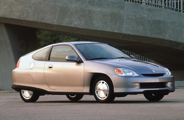 La Honda Insight allait être le premier véhicule hybride de production vendu au Canada.