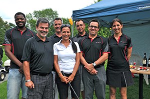 Daniel Gauthier de Trois-Rivières Ford Lincoln, Johanne Labrèche, de Maski-Ford, Luc Brouillette, de Maski-Ford, et Pascal Matteau, de Trois-Rivières Ford Lincoln