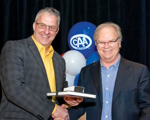 Le groupe lors de la remise des plaques d’excellence aux récipiendaires