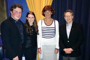 Maria Stenström et Jean Lanctôt, accompagné de ses enfants, Jean-Philippe et Gabrielle